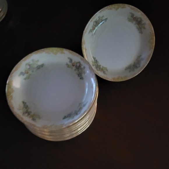 Vintage Royal Derby China (Made in Japan) RDB1 Dinner Plates Set of TWO (2) - Picture 9 of 9